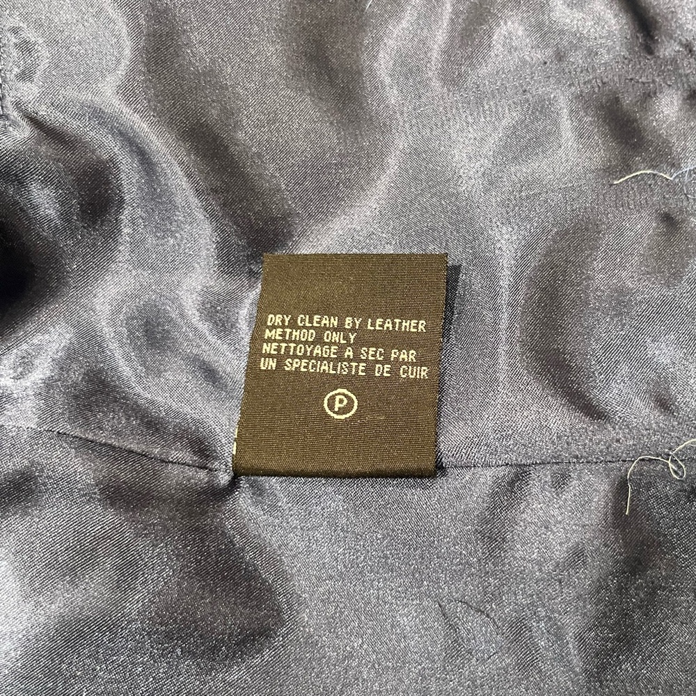 Vintage 100% Leather Jacket Coat With Silver Hardware Hidden Front Pockets Y2K - Picture 8 of 11